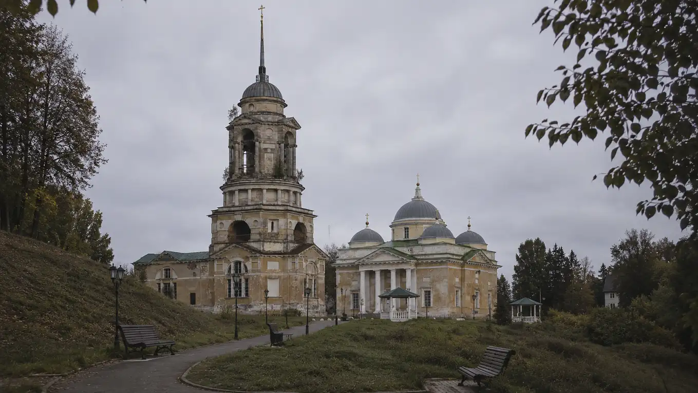 Борисоглебский собор со Спасской колокольней