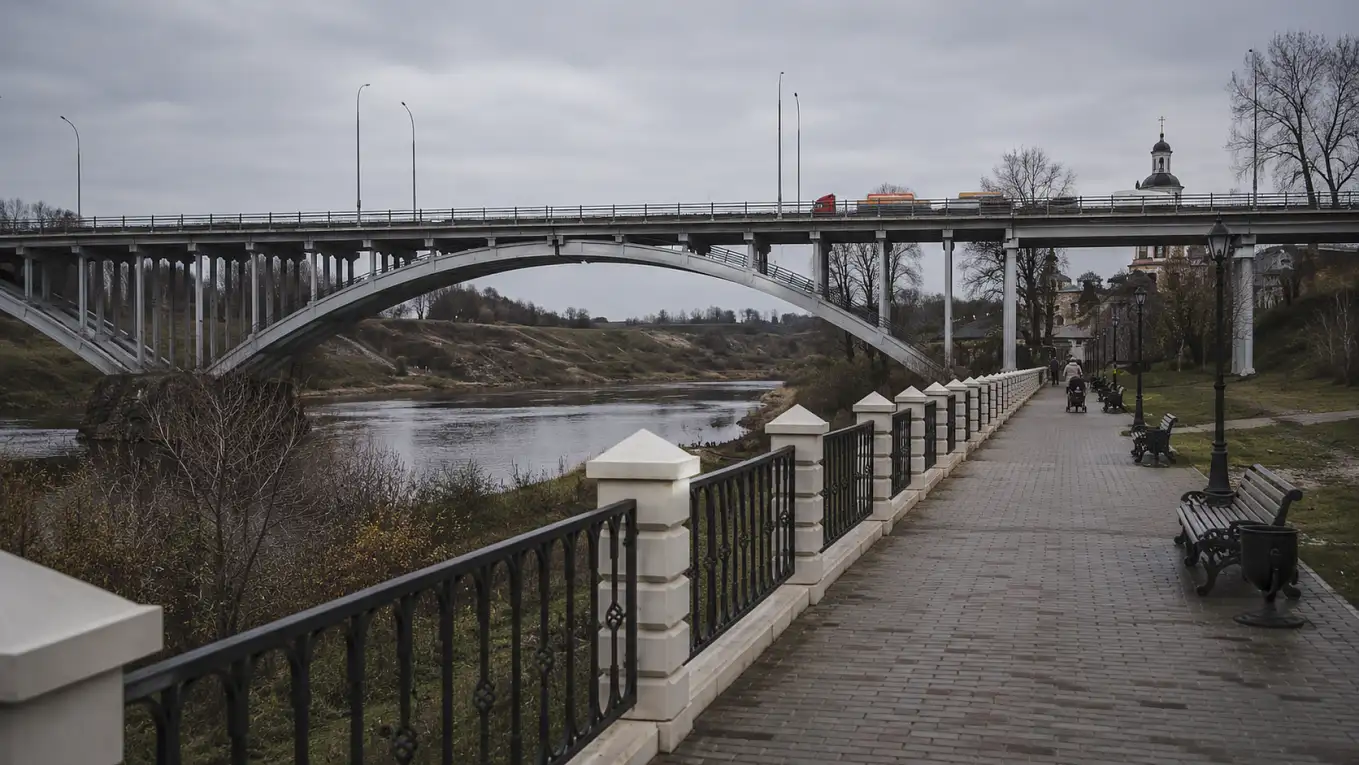 Старицкий мост через Волгу